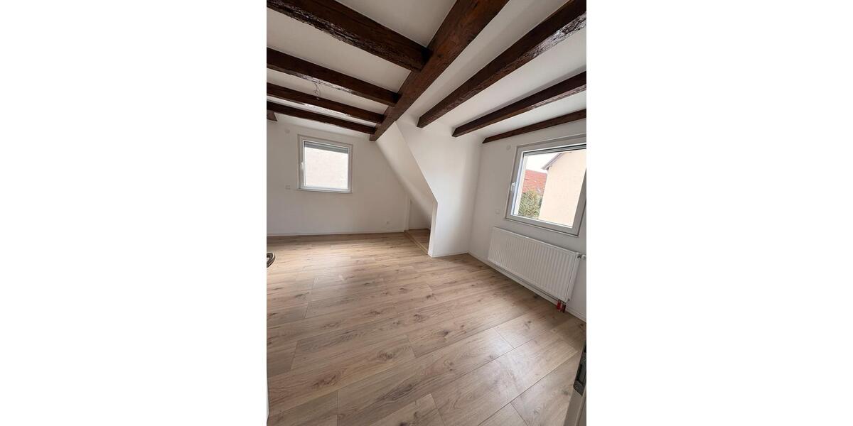 Etagenwohnung Weil der Stadt - 2 Zimmer, 70 m&sup2;, 1.200&euro; | Angebot:25589630