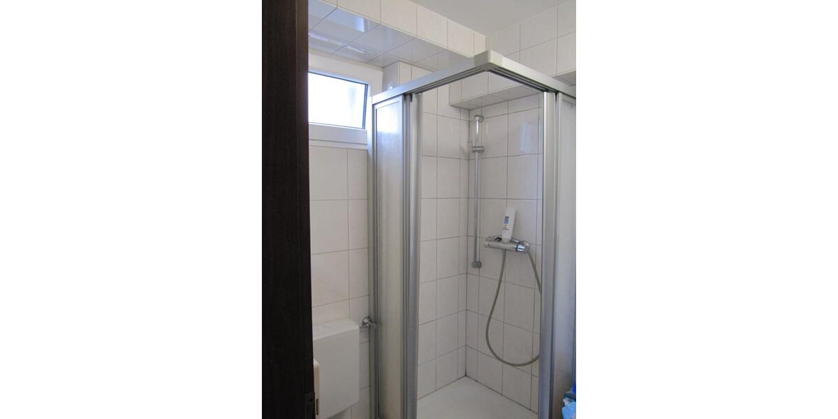 Erdgeschoßwohnung Stuttgart Sillenbuch - 1 Zimmer, 26 m&sup2;, 460&euro; | Angebot:25923457