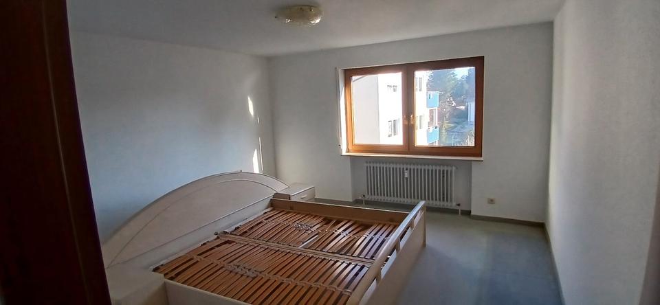 Etagenwohnung Backnang - 4.5 Zimmer, 108 m&sup2;, 1.400&euro; | Angebot:26424801