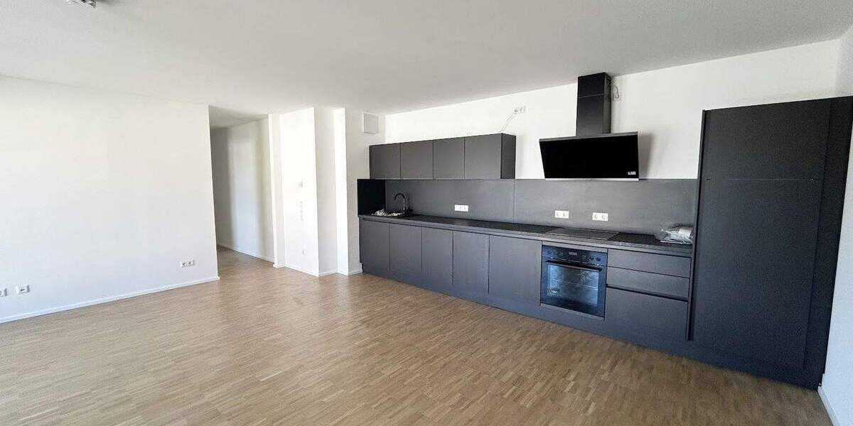 Etagenwohnung Stuttgart Untertürkheim - 3 Zimmer, 90 m&sup2;, 1.490&euro; | Angebot:25665160