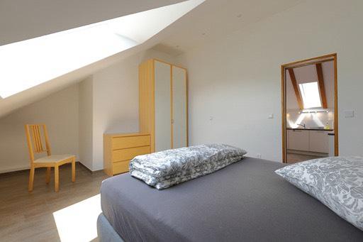 Maisonettenwohnung Mundelsheim - 2.5 Zimmer, 90 m&sup2;, 1.190&euro; | Angebot:25390626