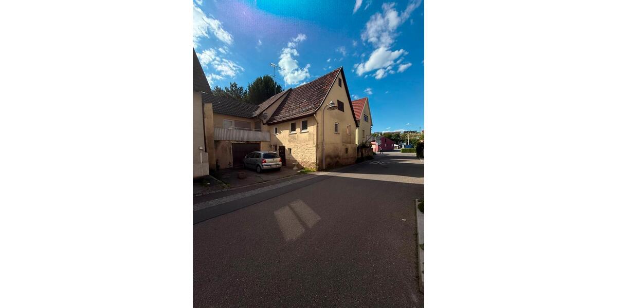 Einfamilienhaus Lauffen am Neckar - 4.5 Zimmer, 338 m&sup2;, 175.000&euro; | Angebot:27168931