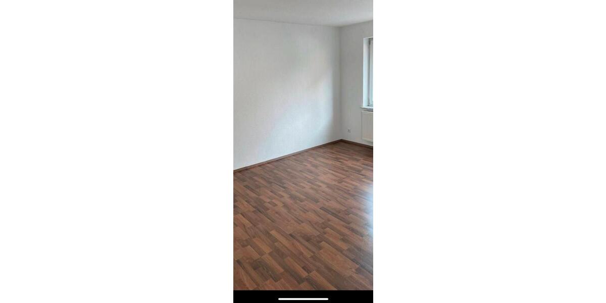 Erdgeschoßwohnung Stuttgart Zuffenhausen - 3 Zimmer, 73 m&sup2;, 1.200&euro; | Angebot:26475881