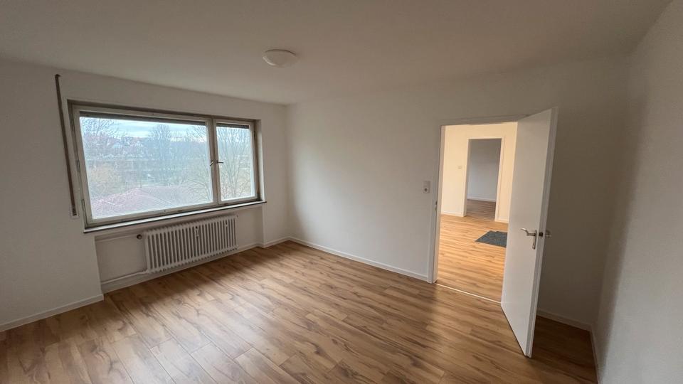 Etagenwohnung Ditzingen - 3 Zimmer, 60 m&sup2;, 1.180&euro; | Angebot:25173353