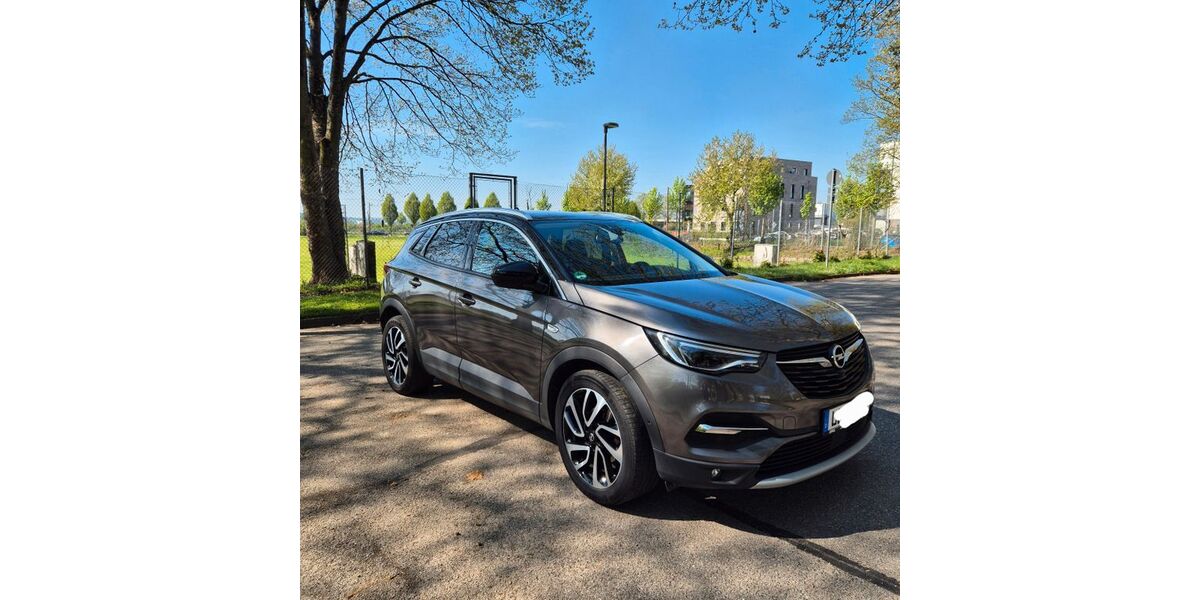 Opel Grandland (X) 81.000 km 13.600 &euro; Remseck 71686