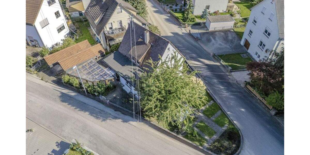 Einfamilienhaus Oberstenfeld - 5 Zimmer, 112 m&sup2;, 275.000&euro; | Angebot:25746118