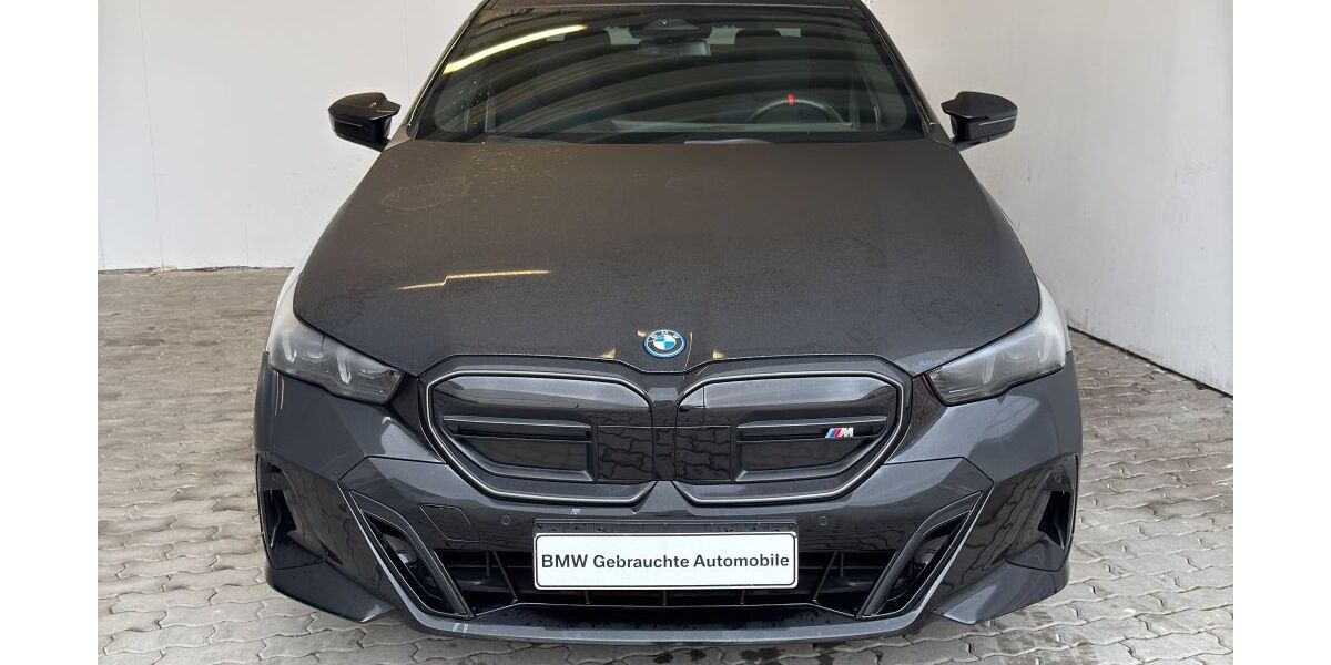 BMW i5 24.920 km 63.190 &euro; Heilbronn 74076