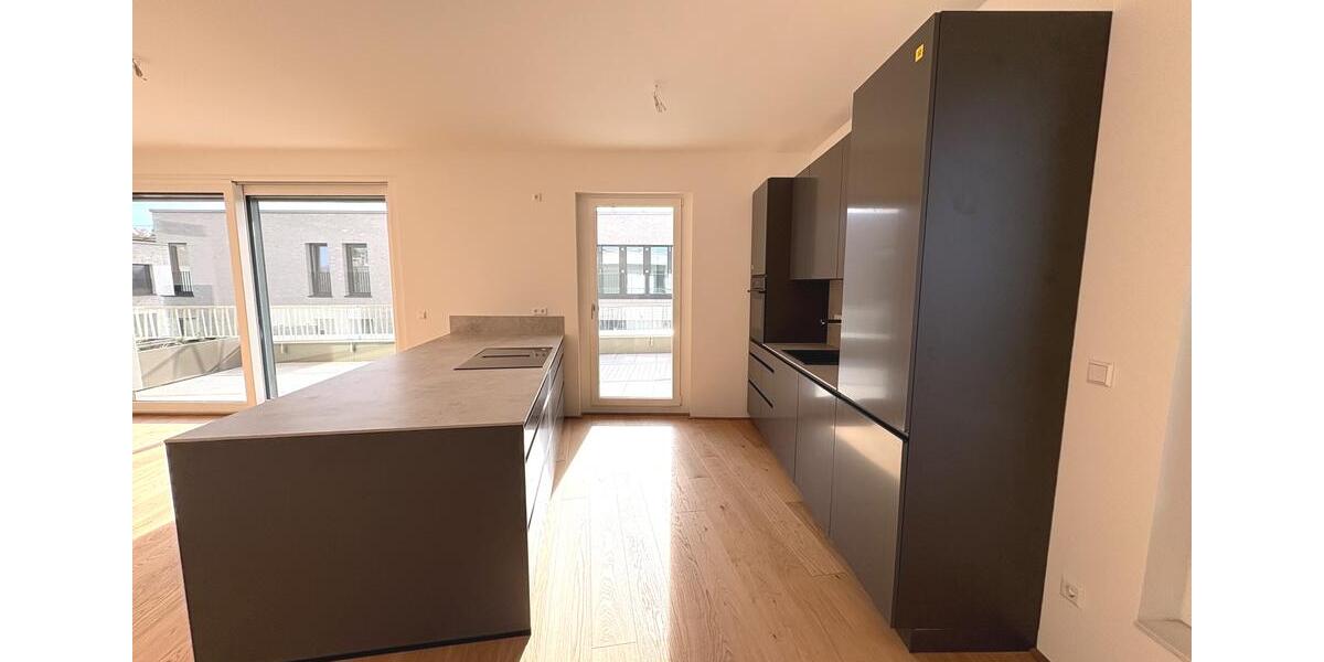 Dachgeschoßwohnung Leonberg - 4 Zimmer, 121 m&sup2;, 2.484&euro; | Angebot:23712507