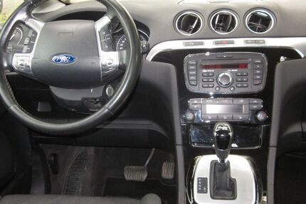 Ford S-Max 208.482 km 3.799 &euro; Remseck am Neckar 71686