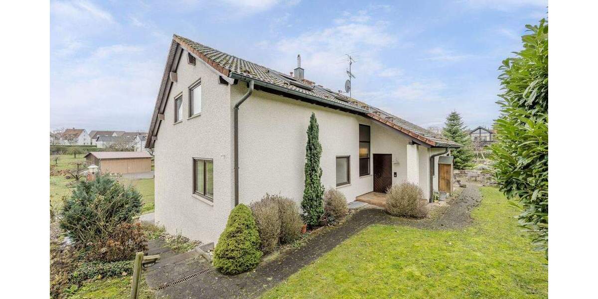 Einfamilienhaus Markgröningen / Schönbühlhof Schönbühlhof - 7 Zimmer, 227 m&sup2;, 749.000&euro; | Angebot:25704161
