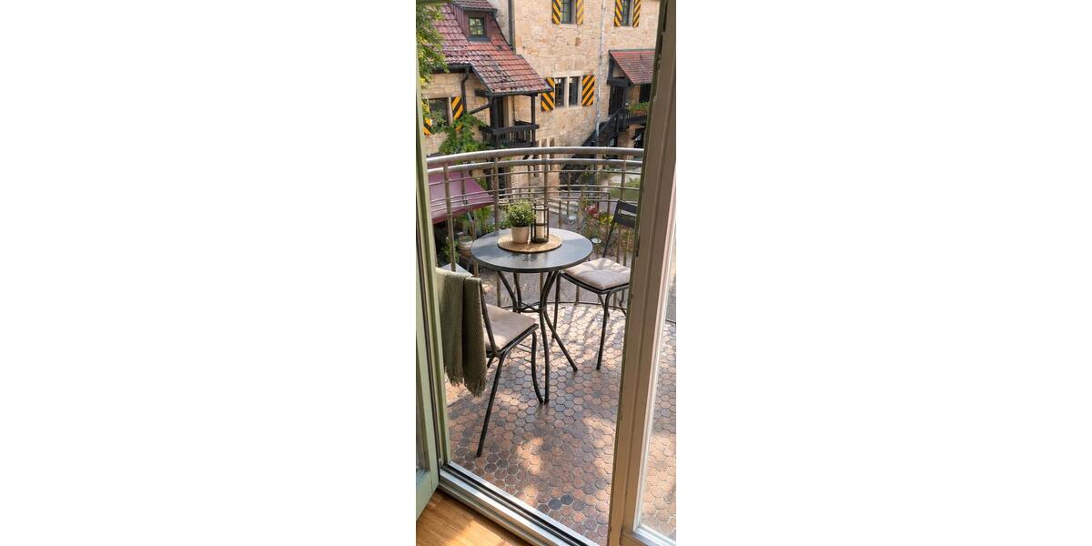 Dachgeschoßwohnung Güglingen - 1 Zimmer, 23 m&sup2;, 385&euro; | Angebot:27556642