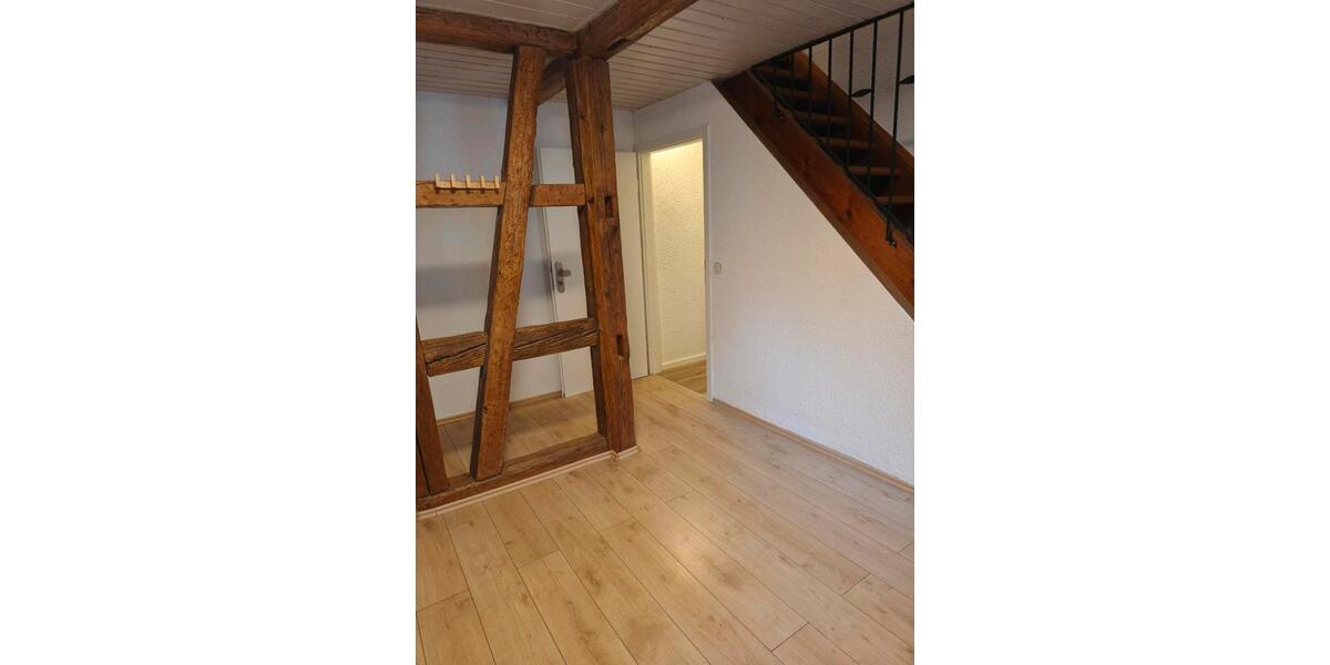 Etagenwohnung Weil der Stadt - 4 Zimmer, 110 m&sup2;, 1.800&euro; | Angebot:26393617