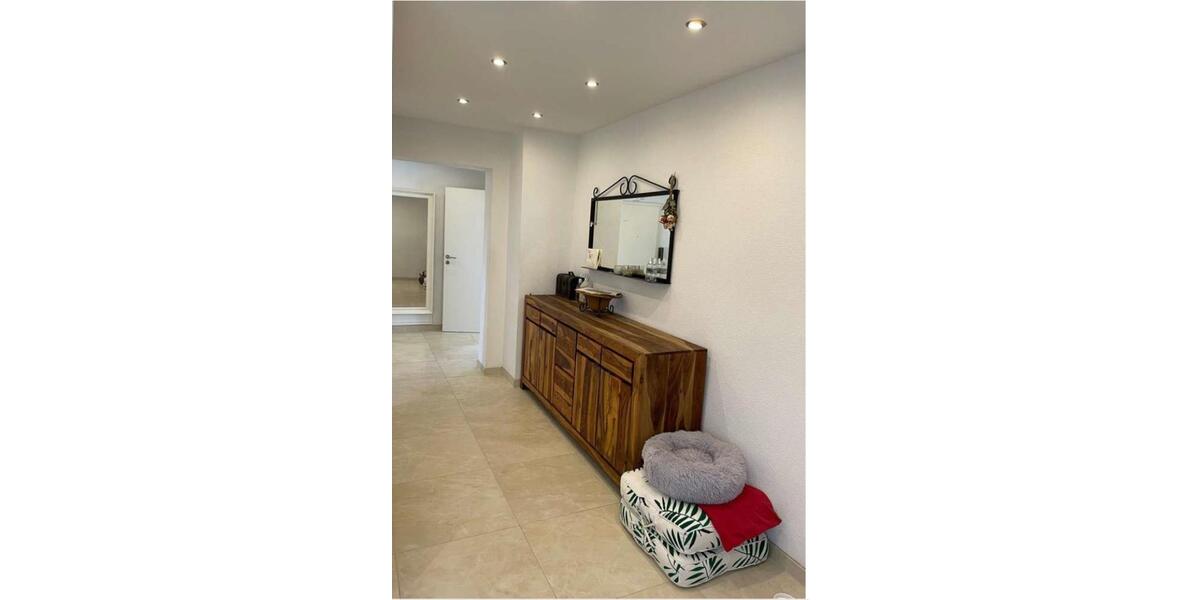 Etagenwohnung Stuttgart Neuwirtshaus - 6 Zimmer, 120 m&sup2;, 599.000&euro; | Angebot:24701330