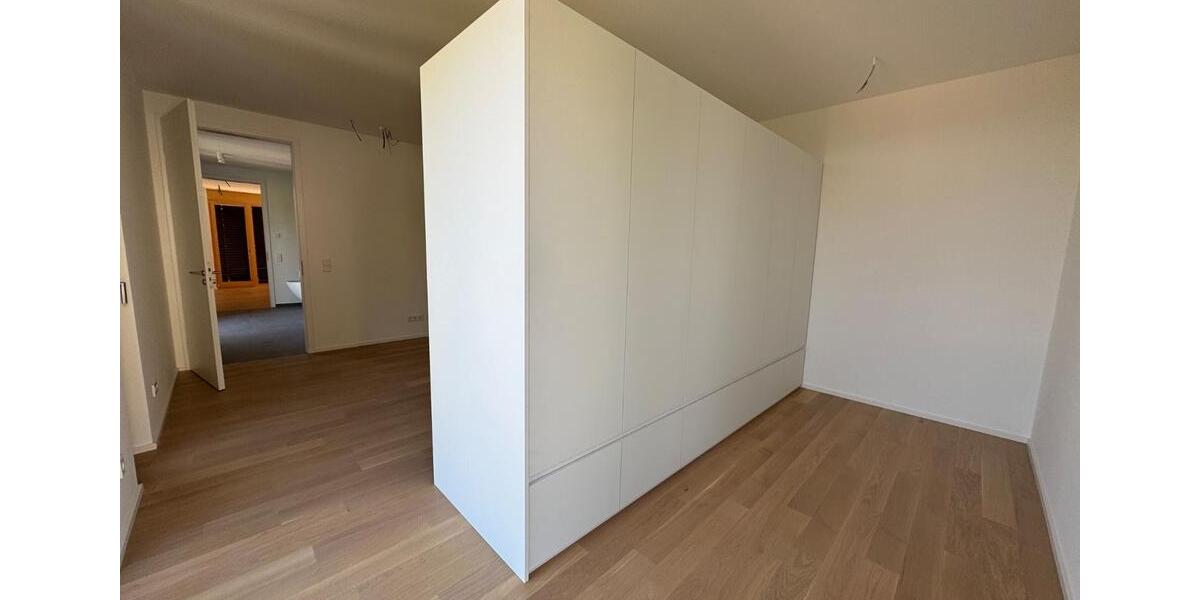 Einfamilienhaus Esslingen am Neckar - 3 Zimmer, 155 m&sup2;, 3.875&euro; | Angebot:26727636