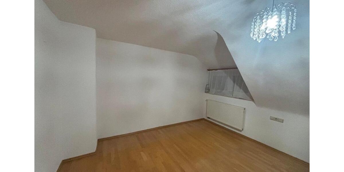 Etagenwohnung Sersheim - 2 Zimmer, 59 m&sup2;, 750&euro; | Angebot:24224537