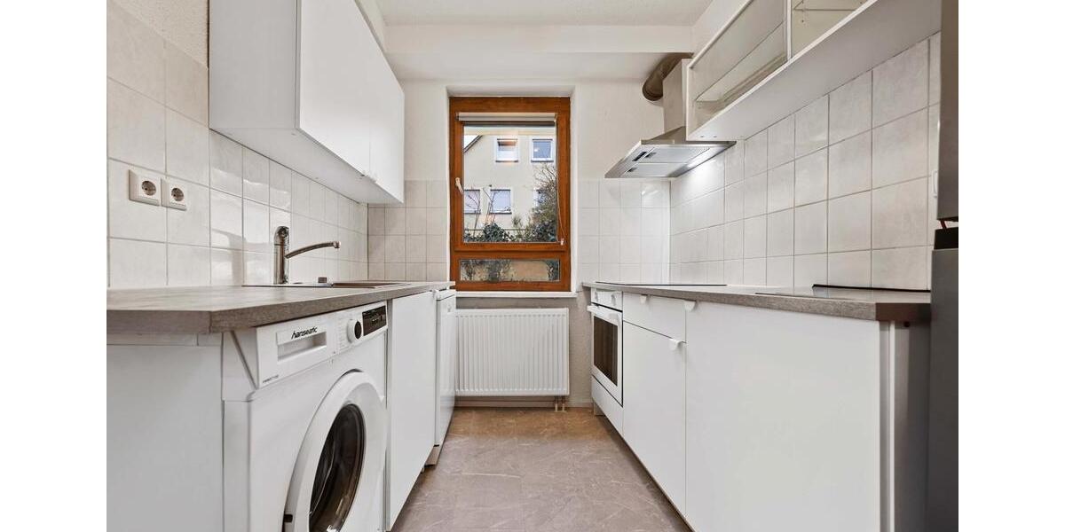 Mehrfamilienhaus, Wohnhaus Stuttgart Zuffenhausen - 12 Zimmer, 233 m&sup2;, 954.000&euro; | Angebot:26446869