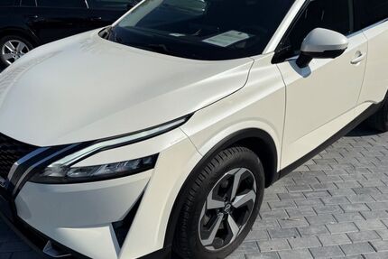 Nissan Qashqai 53.711 km 18.990 &euro; Magstadt 71106