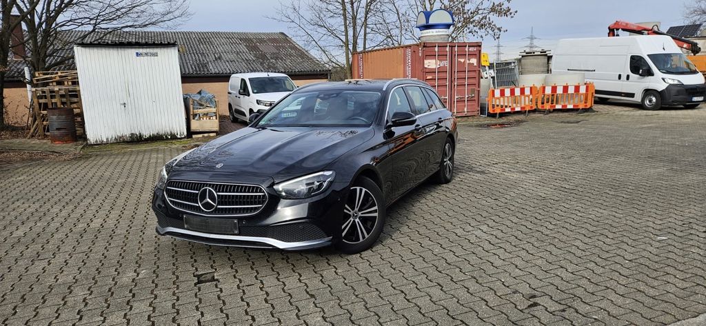 Mercedes-Benz E 220 245.335 km 21.200 &euro; Waiblingen Neustadt ( 15 km von Stuttgart ) 71336
