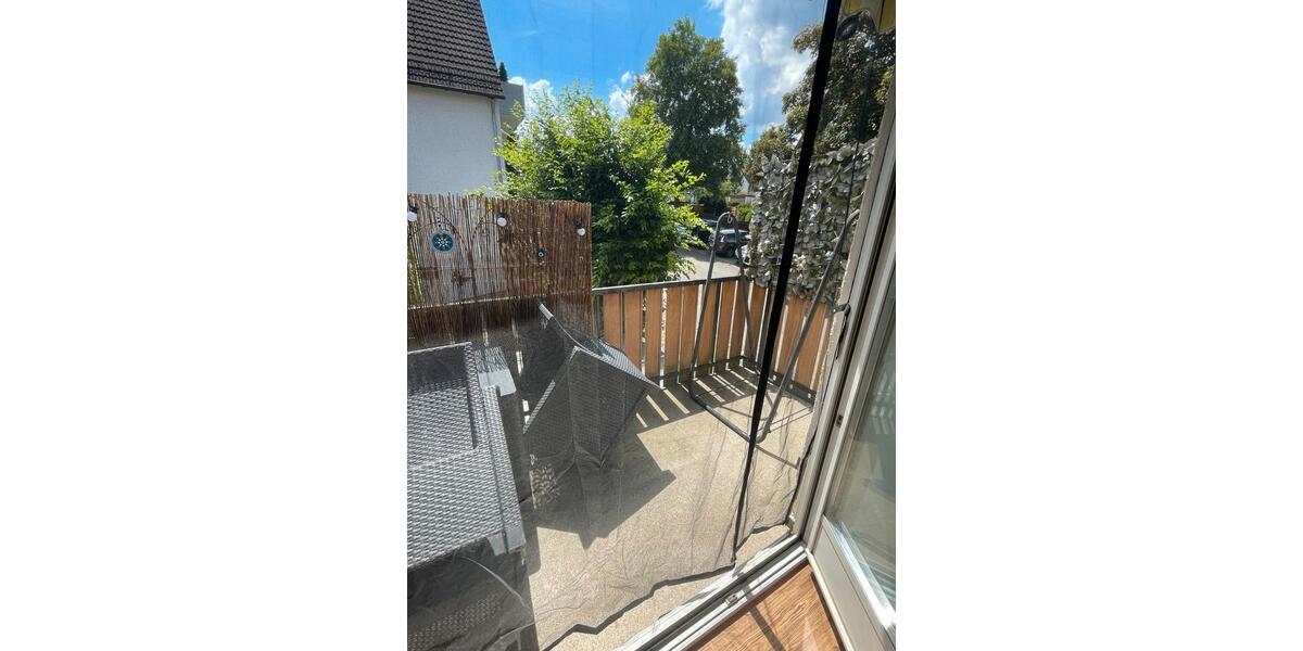Etagenwohnung Stuttgart Mühlhausen - 4 Zimmer, 97 m&sup2;, 359.000&euro; | Angebot:26987304