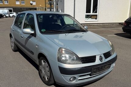 Renault Clio 139.000 km 1.950 &euro; Möglingen 71696