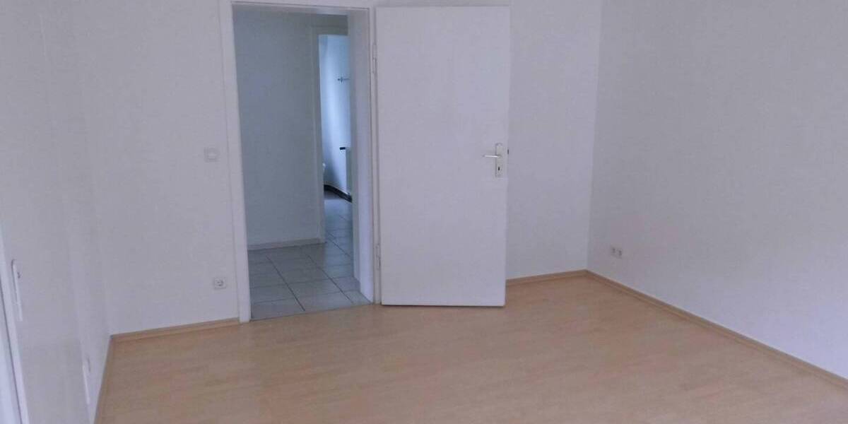 Mehrfamilienhaus, Wohnhaus Stuttgart Bad Cannstatt - 1 Zimmer, 327 m&sup2;, 1.450.000&euro; | Angebot:26483018