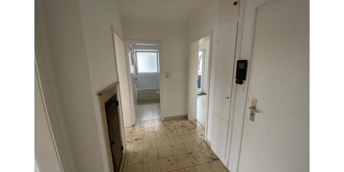Etagenwohnung Esslingen am Neckar Brühl - 2.5 Zimmer, 64 m&sup2;, 950&euro; | Angebot:27576323