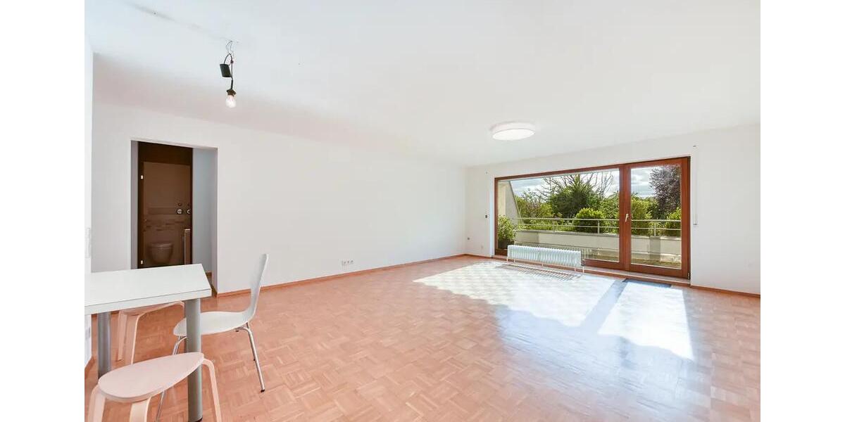 Etagenwohnung Leonberg - 3 Zimmer, 96 m&sup2;, 1.455&euro; | Angebot:27576617