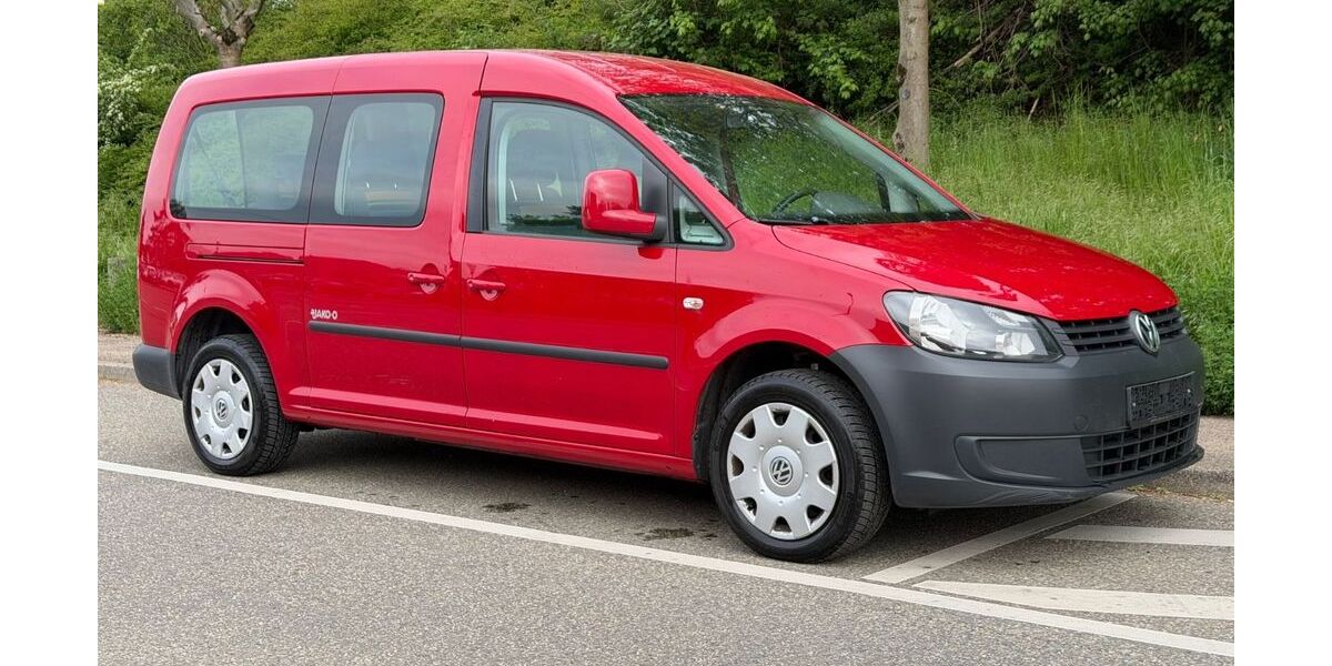 VW Caddy 181.000 km 8.600 &euro; Fellbach 70736