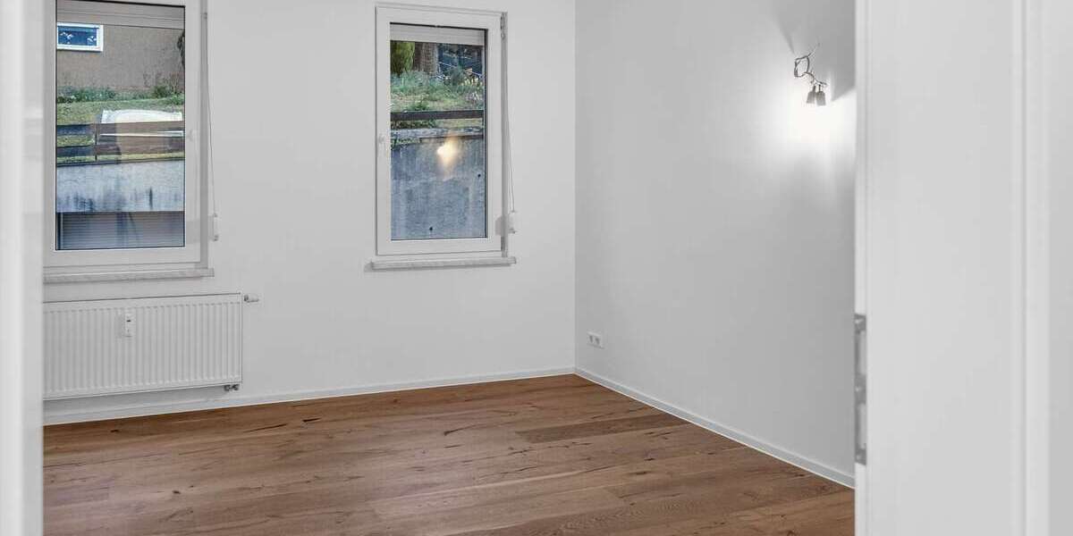 Frisch sanierte 3-Zimmer-Wohnung mit moderner Einbauküche - Erdgeschoßwohnung Esslingen Pliensauvorstadt | Angebot:27226779