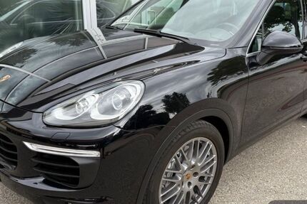 Porsche Cayenne 96.000 km 33.000 &euro; Sindelfingen 71065