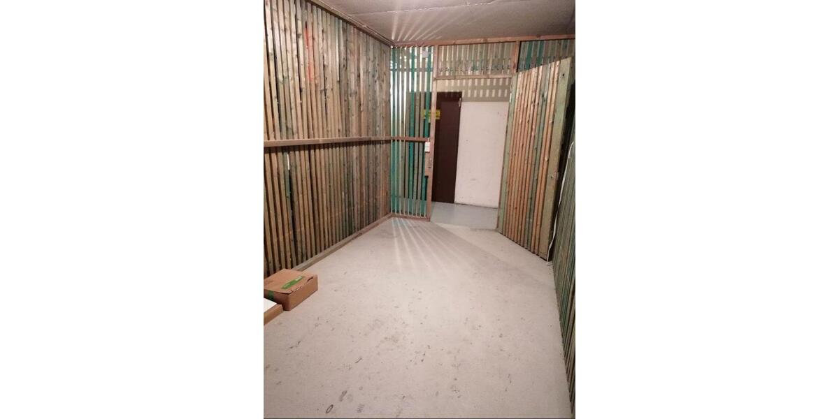 Erdgeschoßwohnung Plochingen - 2.5 Zimmer, 78 m&sup2;, 950&euro; | Angebot:27550009