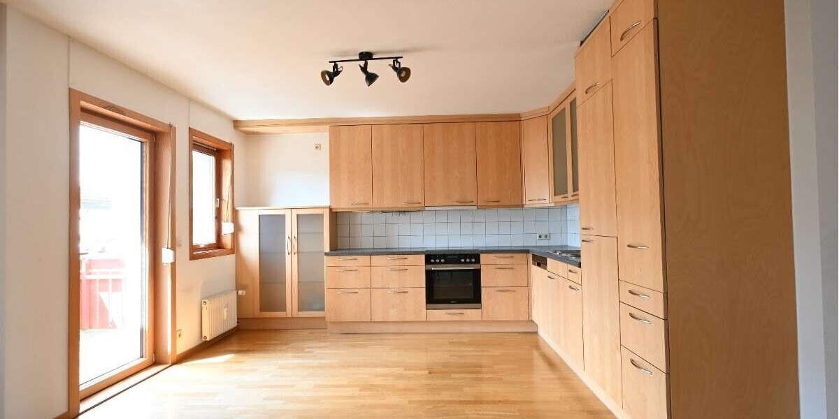 Skandinavischer Charme zum Wohlfühlen - Dachgeschoßwohnung Vaihingen | Angebot:26727670