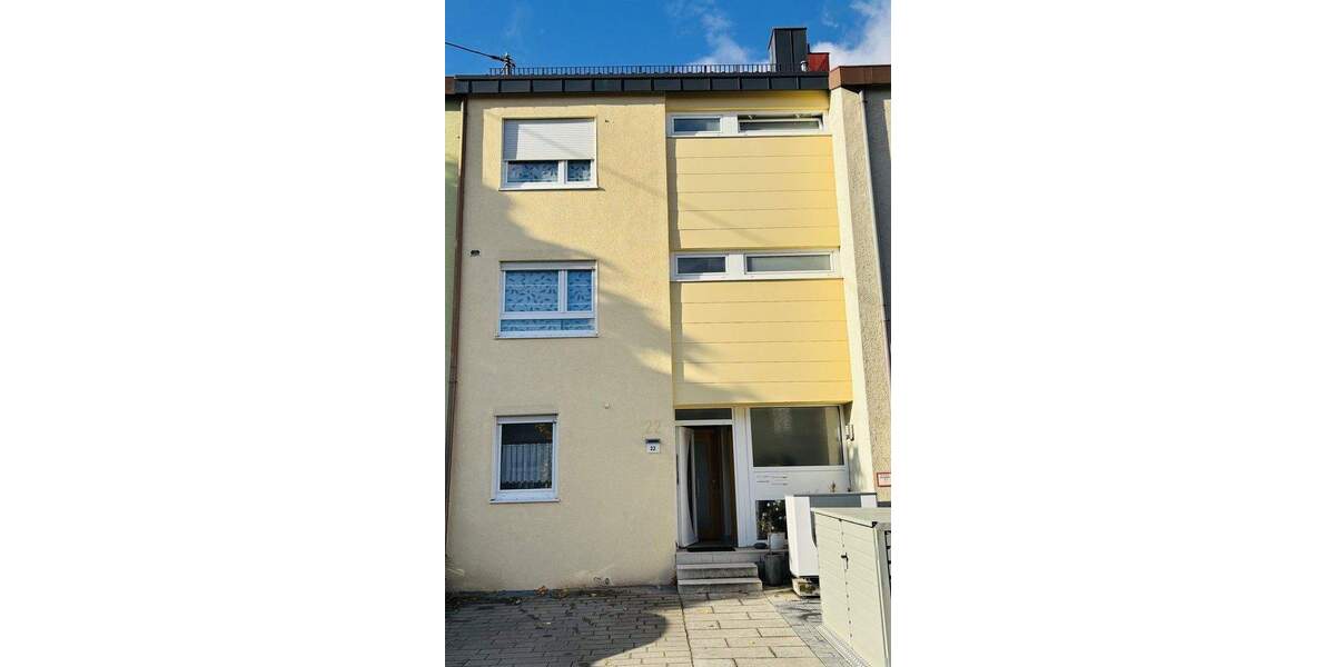 Reihenmittelhaus Fellbach Schmiden - 9 Zimmer, 184 m&sup2;, 749.000&euro; | Angebot:25654311