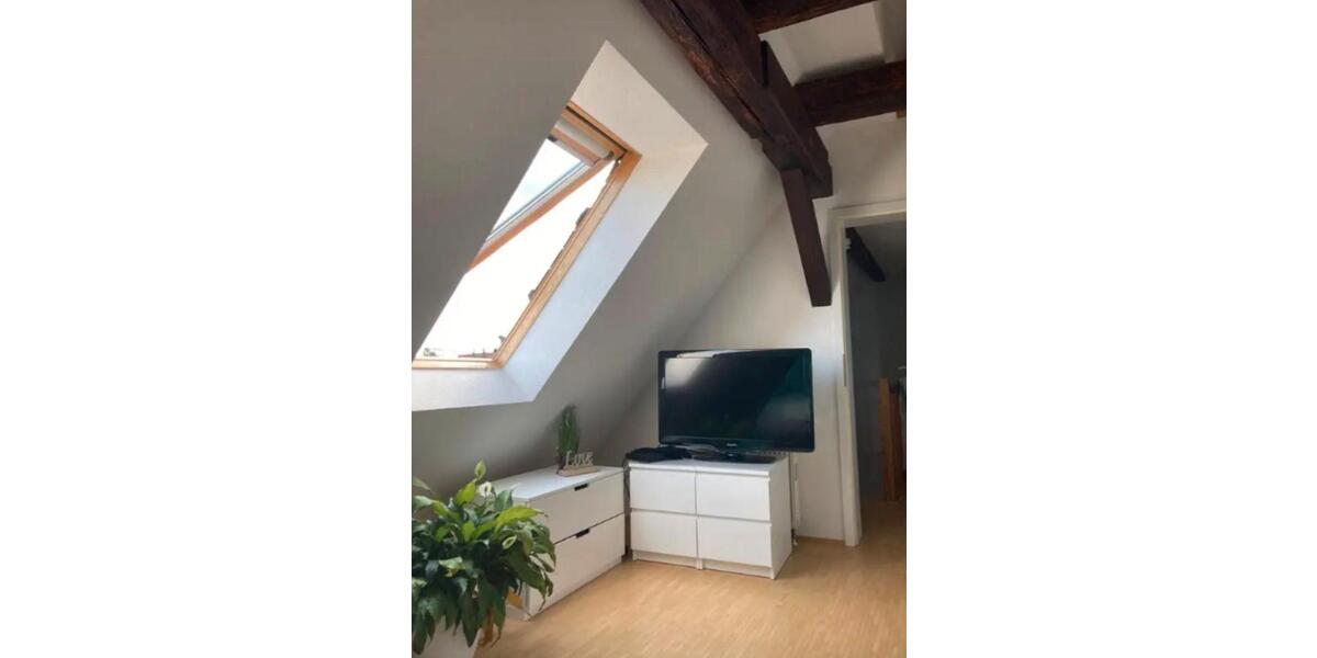 Dachgeschoßwohnung Köngen - 3 Zimmer, 70 m&sup2;, 1.120&euro; | Angebot:26450608