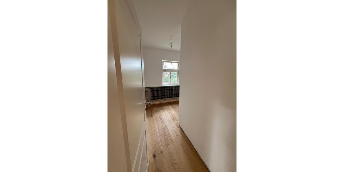 Erdgeschoßwohnung Schwieberdingen - 2 Zimmer, 81 m&sup2;, 1.290&euro; | Angebot:27539425