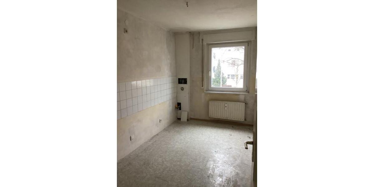 Etagenwohnung Ludwigsburg - 2 Zimmer, 51 m&sup2;, 600&euro; | Angebot:25970041