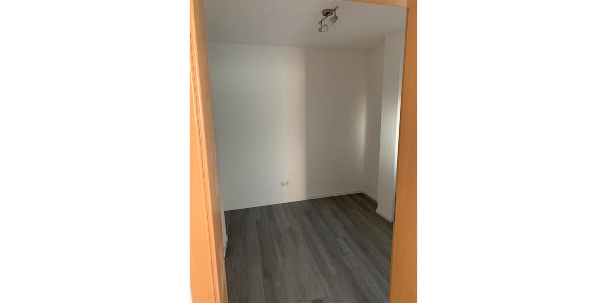 Erdgeschoßwohnung Stuttgart Mühlhausen - 2 Zimmer, 40 m&sup2;, 890&euro; | Angebot:25961948