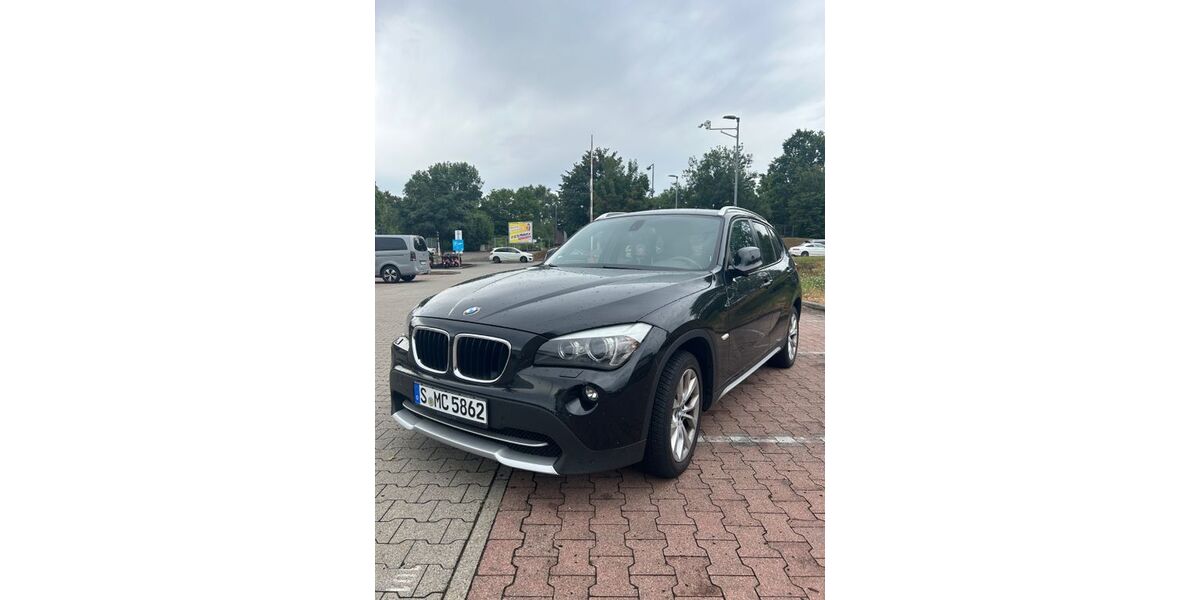 BMW X1 200.000 km 7.500 &euro; Stuttgart 70191
