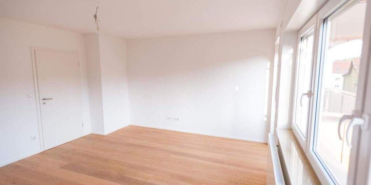 Zimmer Stuttgart Ost - 3 Zimmer, 74 m&sup2;, 1.350&euro; | Angebot:25776964