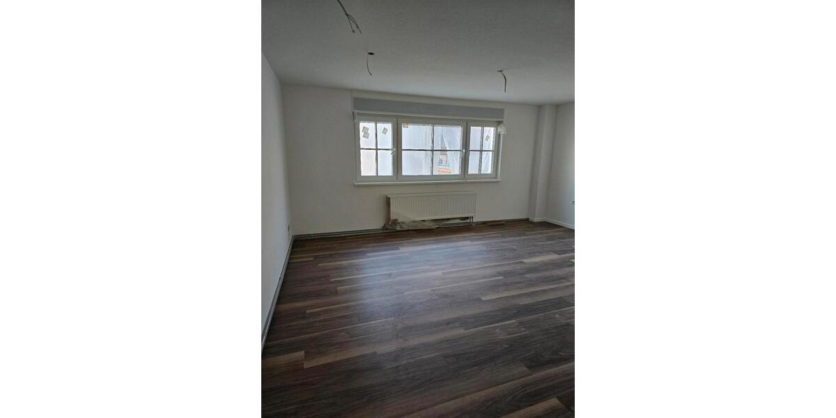 Etagenwohnung Stuttgart Zuffenhausen - 2 Zimmer, 60 m&sup2;, 1.200&euro; | Angebot:25267172
