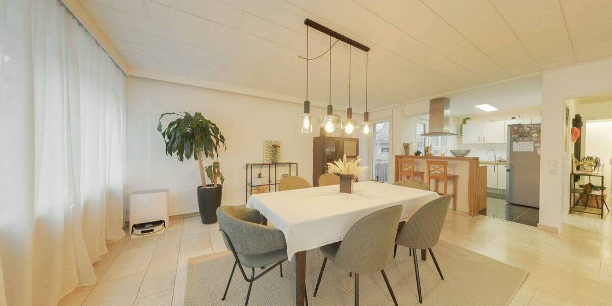 Mehrfamilienhaus, Wohnhaus Freiberg Beihingen - 9 Zimmer, 262 m&sup2;, 997.000&euro; | Angebot:25971802