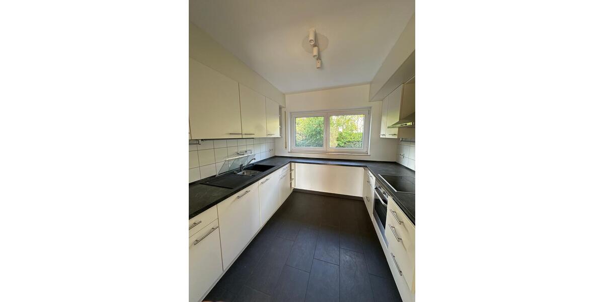 Erdgeschoßwohnung Waiblingen Beinstein - 3 Zimmer, 120 m&sup2;, 1.400&euro; | Angebot:23328811