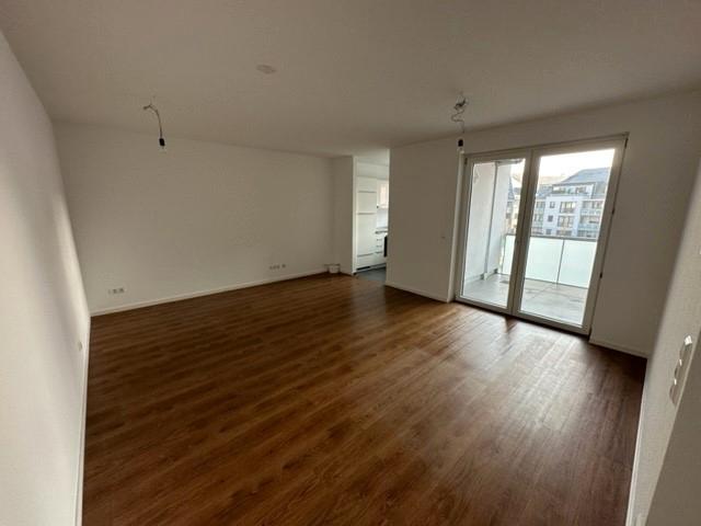 Erdgeschoßwohnung Esslingen am Neckar - 2 Zimmer, 72 m&sup2;, 1.051&euro; | Angebot:26367538