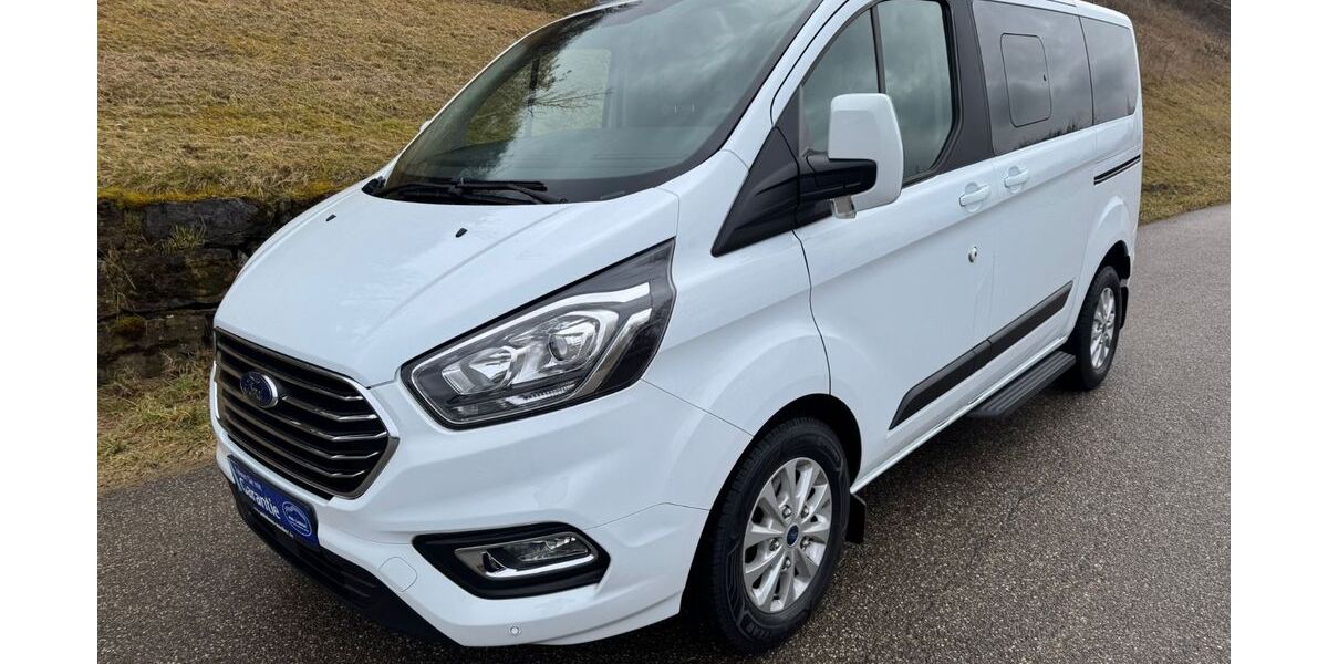 Ford Tourneo Custom 83.000 km 26.500 &euro; Leonberg 71229