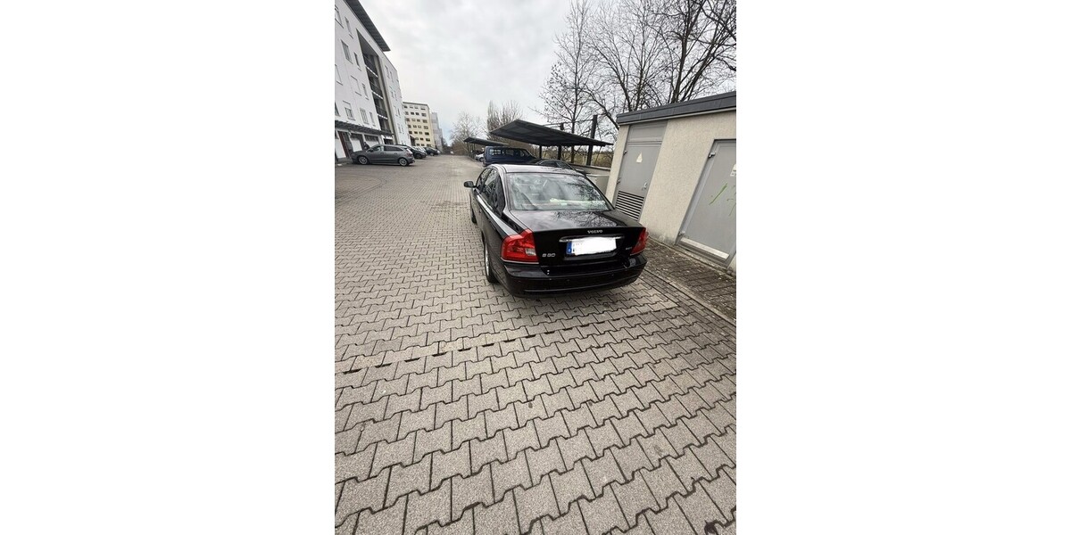 Volvo S80 399.000 km 1.800 &euro; Waiblingen 71332