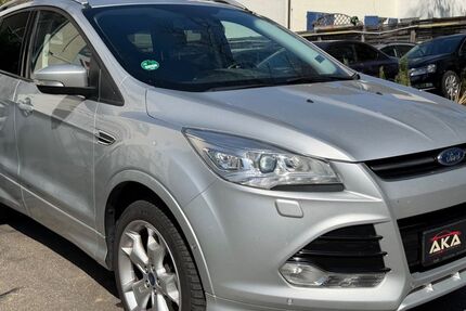 Ford Kuga 137.300 km 11.900 &euro; Ludwigsburg 71638