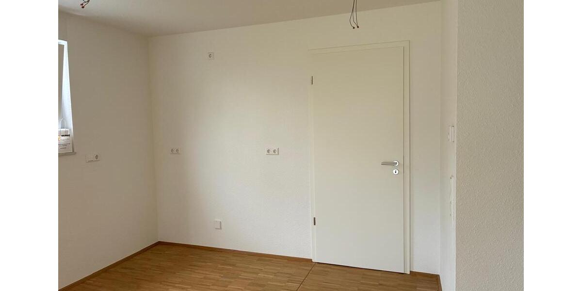 Erdgeschoßwohnung Winnenden - 2 Zimmer, 64 m&sup2;, 1.180&euro; | Angebot:27553692