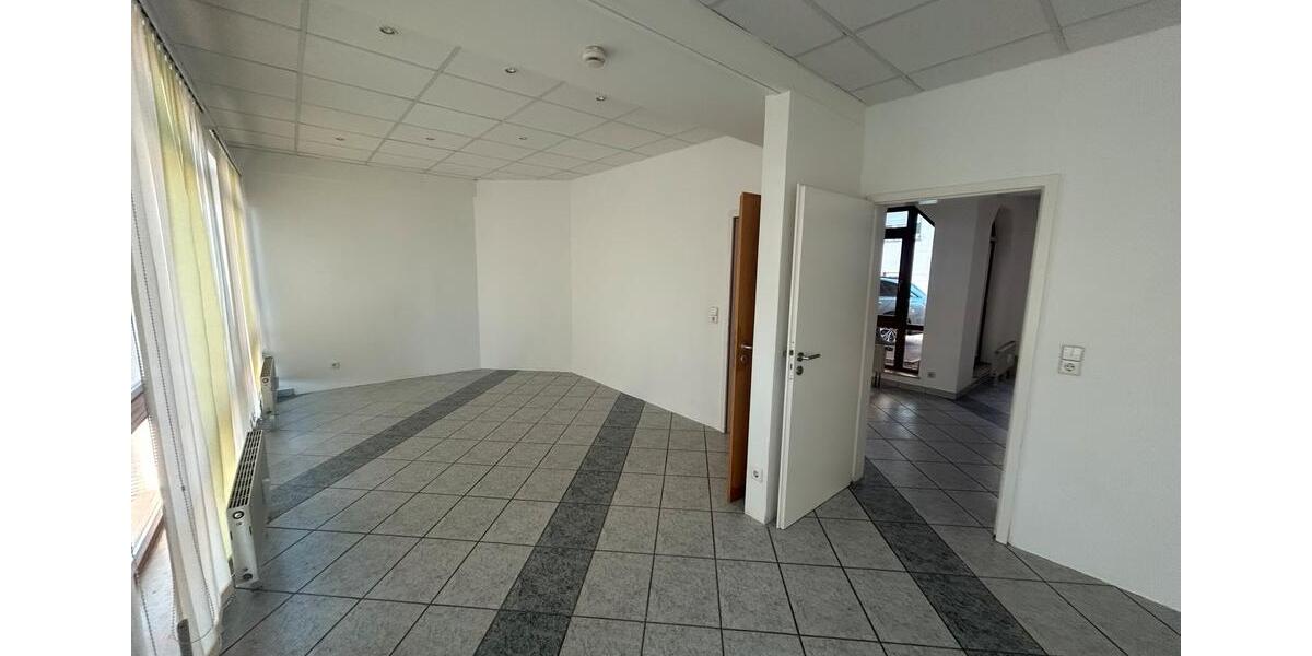 Gewerbeobjekt Rutesheim - 1.500&euro; | Angebot:25618898