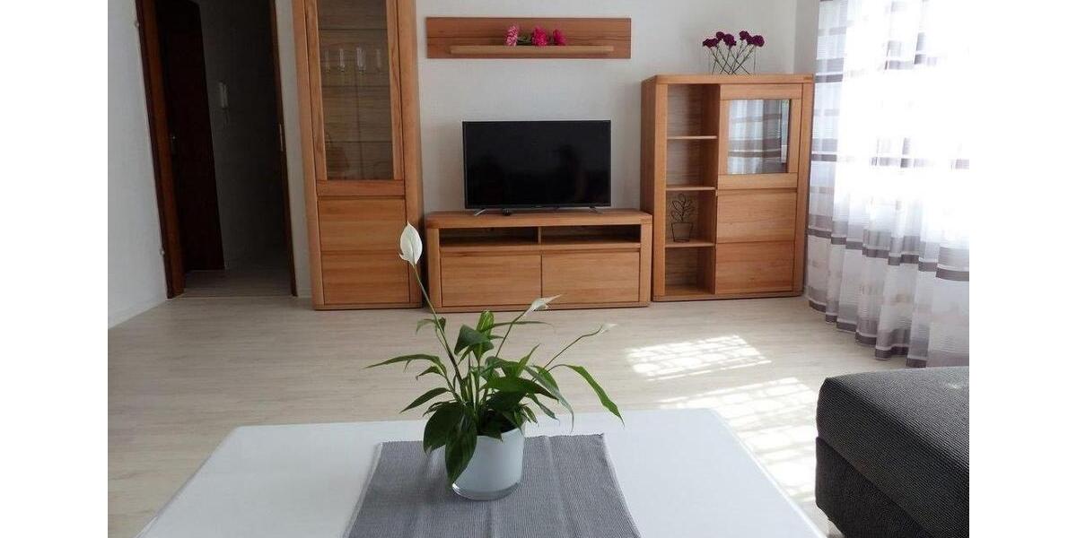 Erdgeschoßwohnung Stuttgart Bad Cannstatt - 2 Zimmer, 57 m&sup2;, 990&euro; | Angebot:25402511
