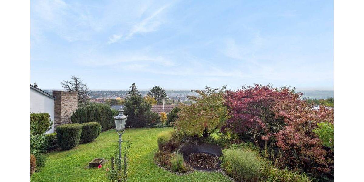 Einfamilienhaus Asperg - 9 Zimmer, 349 m&sup2;, 1.470.000&euro; | Angebot:25802152